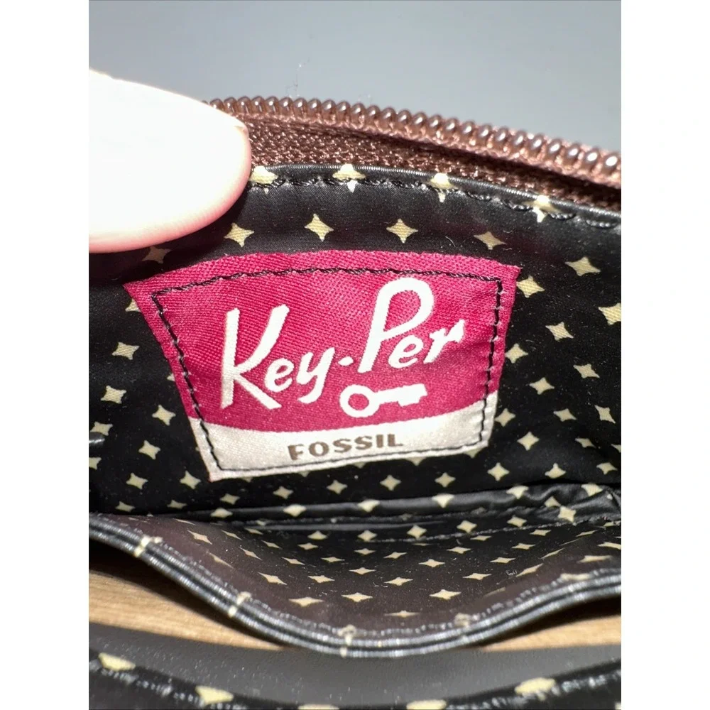 Fossil Mandala Key Per ID Coin Pouch Zippered Small Wallet Key Clip New